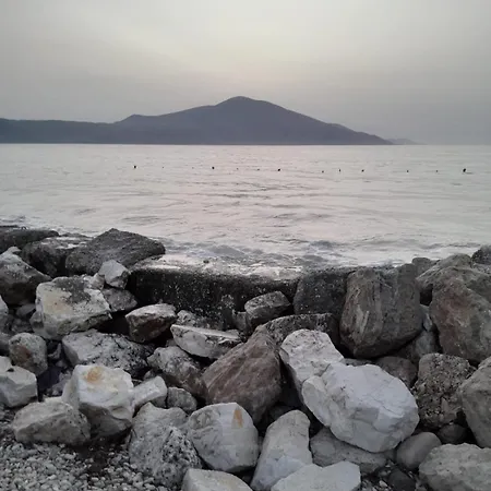 Apartment Ground Floor Comfort - Spacious & Modern Orikum