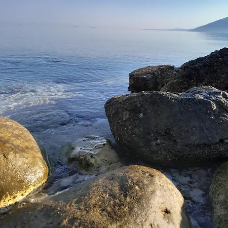 Ground Floor Comfort - Spacious & Modern *