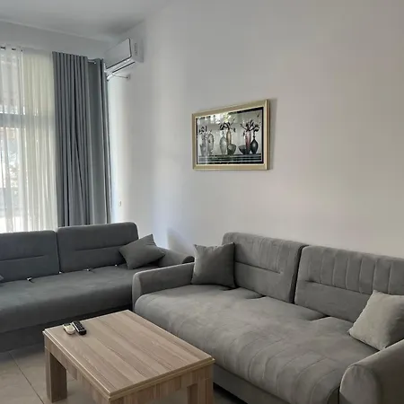 Ground Floor Comfort - Spacious & Modern *