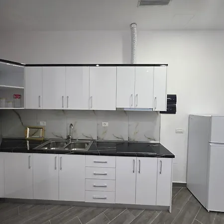 Ameti - Ground Floor Comfort - Spacious & Modern * Orikum