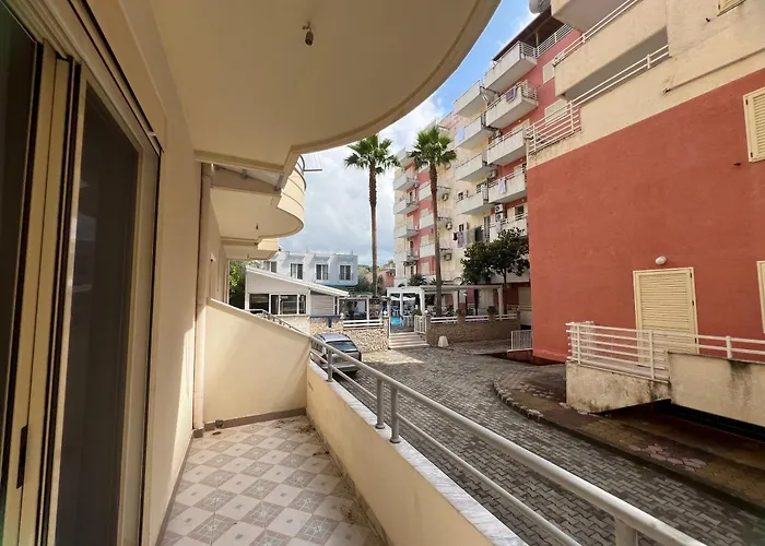 Ground Floor Comfort - Spacious & Modern *